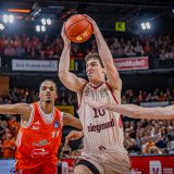 1. Basketball Bundesliga, easyCredit BBL, Saison 2025/2026, Herren, Hauptrunde, 7. Spieltag, 09.11.2025, RASTA Vechta - FC Bayern München Basketball