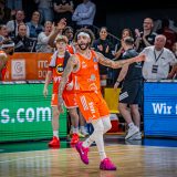 1. Basketball Bundesliga, easyCredit BBL, Saison 2025/2026, Herren, Hauptrunde, 7. Spieltag, 09.11.2025, RASTA Vechta - FC Bayern München Basketball