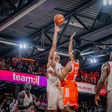 1. Basketball Bundesliga, easyCredit BBL, Saison 2025/2026, Herren, Hauptrunde, 7. Spieltag, 09.11.2025, RASTA Vechta - FC Bayern München Basketball