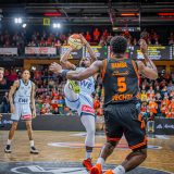 1. Basketball Bundesliga, easyCredit BBL, Saison 2025/2026, Herren, Pokal. Viertelfinale, 17.11.2025, RASTA Vechta - EWE Baskets Oldenburg