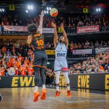 1. Basketball Bundesliga, easyCredit BBL, Saison 2025/2026, Herren, Pokal. Viertelfinale, 17.11.2025, RASTA Vechta - EWE Baskets Oldenburg