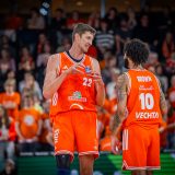 1. Basketball Bundesliga, easyCredit BBL, Saison 2025/2026, Herren, Hauptrunde, 9. Spieltag, 07.12.2025, RASTA Vechta - Veolia Hamburg Towers